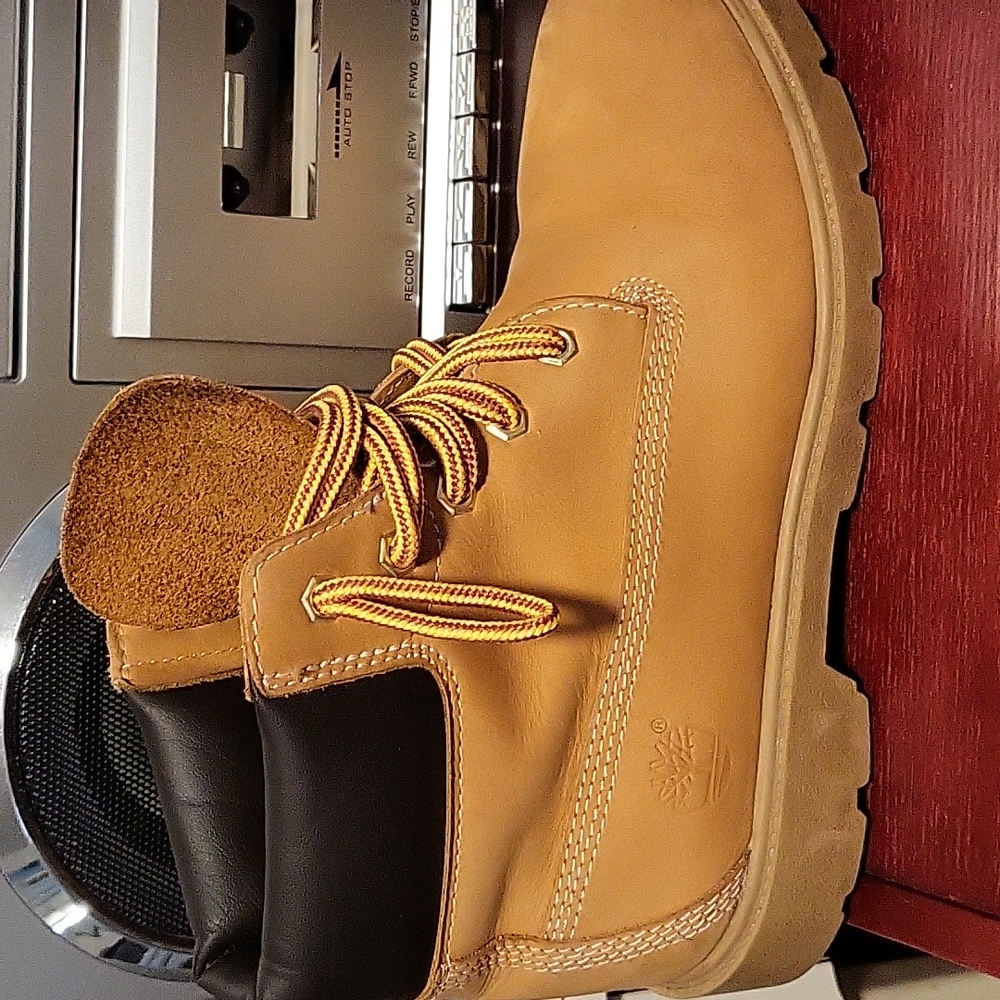 Timberlands - Picture 2 of 5